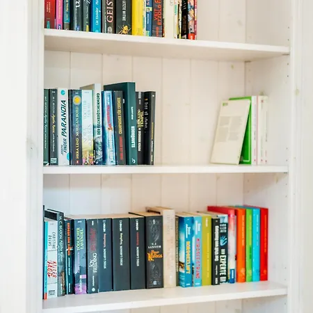 Semesterbostad Falkennest *